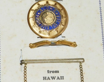 Vintage Hawaii Souvenir Belt Buckle Gold tone Blue enamel