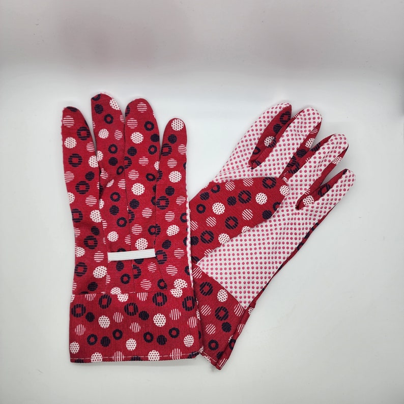 personalized garden gloves - red and navy dots glove design