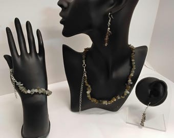 Earth Stone Necklace, Earrings and Bracelet Set. #401