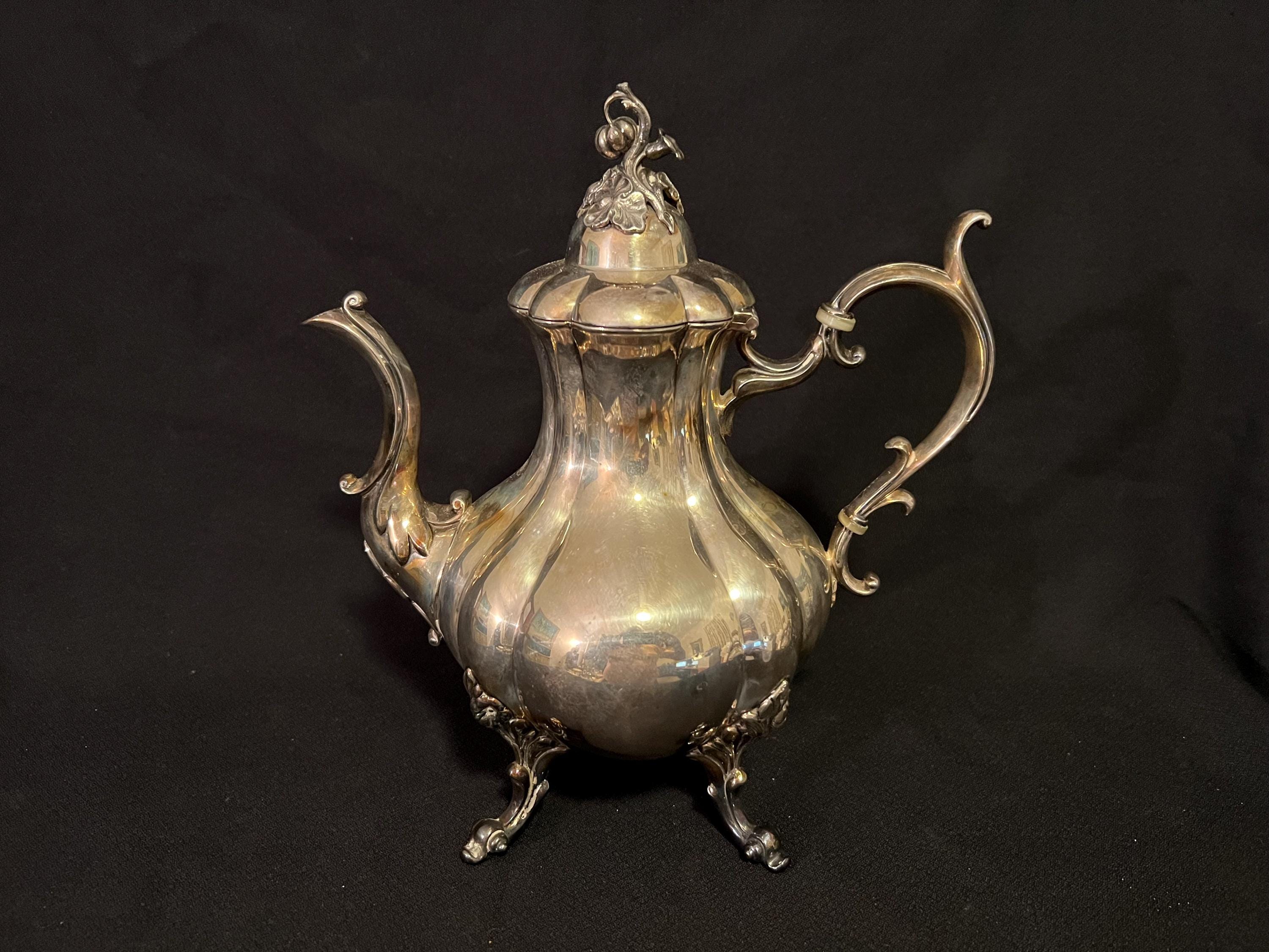 【Reed & Barton】 ティーポット Winthrop Vintage Reed & Barton Winthrop Silver plate 5 Piece Tea set