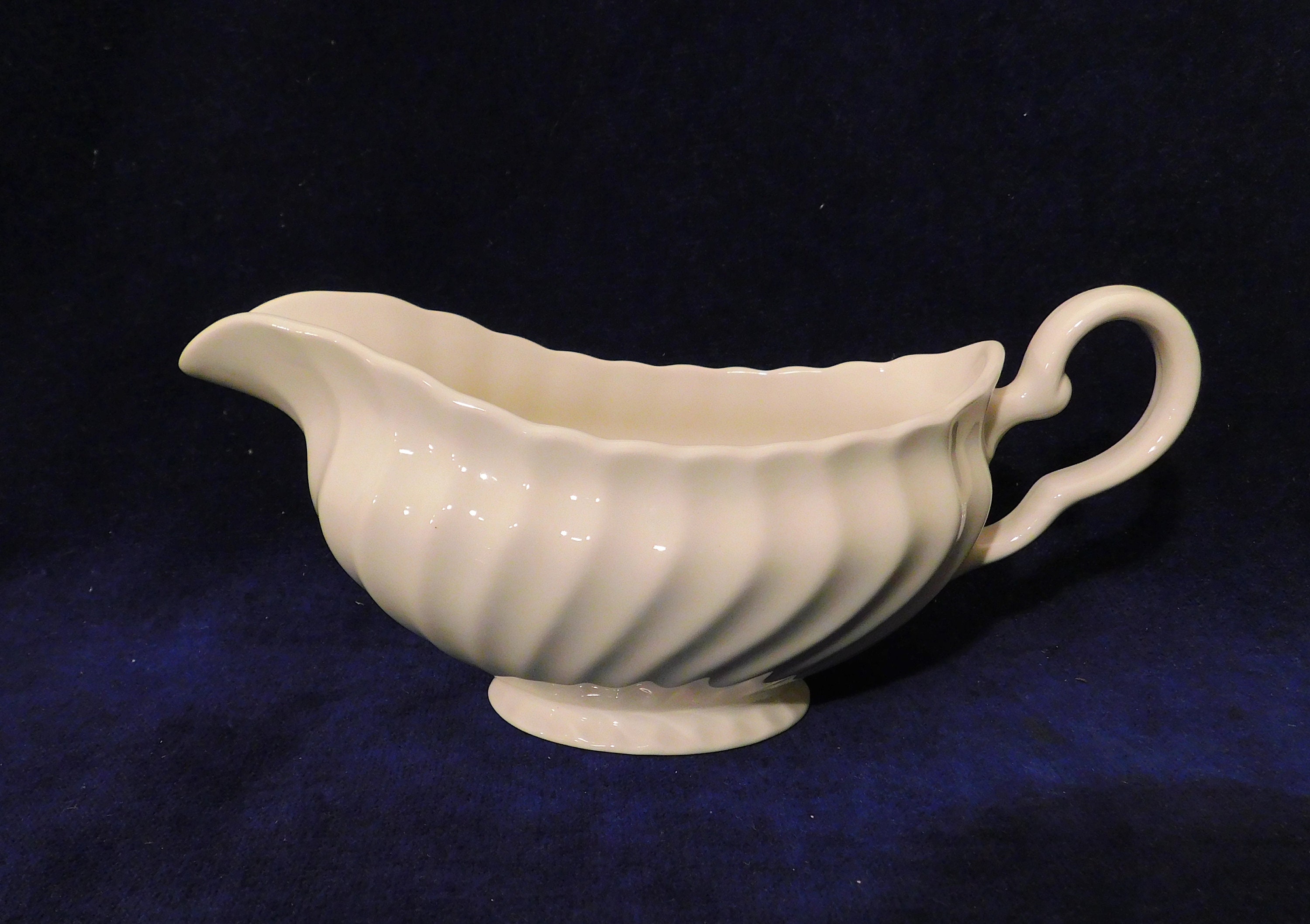 Johnson Brothers REGENCY Gravy Boat Made in England Etsy