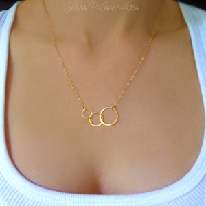 Triple Circle Generations Necklace, Grandmother Necklace, 3 Best Friend Infinity Circle, Gift For Grandma, 3 Generation Family Jewelry Gold image 4