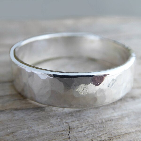 Unisex Wedding Band - Etsy