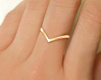 Gold Chevron Ring For Women, Hammered V Shaped Band, Layering Stacking Rustic Chevron Minimalist Wedding Ring 14k Gold Fill, Sterling Silver