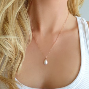 Pearl Teardrop Necklace Rose Gold, Single Pearl Necklace Pendant, Simple Freshwater Pearl Bridal Necklace, Bridesmaid Jewelry Gift Rose gold