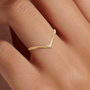 Gold Chevron Ring For Women, Hammered V Shaped Band, Layering Stacking Rustic Chevron Minimalist Wedding Ring 14k Gold Fill, Sterling Silver