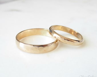 His And Hers Wedding Bands: Hammered 14k Gold Fill Matching Ring Set For Couples 4mm & 3.5mm