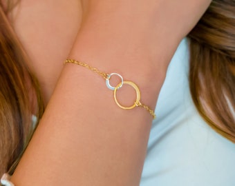 Circle Bracelet For Women, Mixed Metal Two Circles Infinity Bracelet Sterling Silver and Gold, Dainty Little Sister Eternity Jewelry Gift