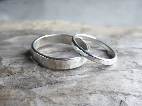 Sterling Silver Couples Ring Set: Hammered Wedding Bands, His Hers 4mm 2mm