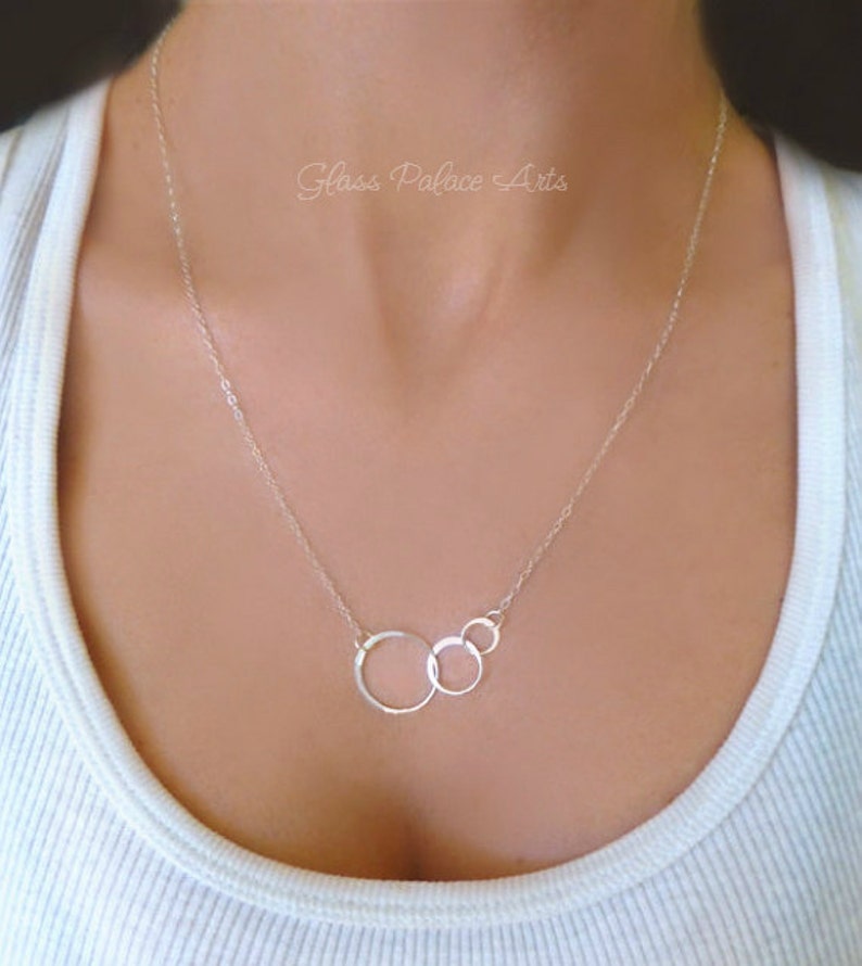 Infinity Necklace Sterling Silver, Linked Three Circle Necklace, Circle Pendant, Delicate Dainty Eternity Three Ring Circle Necklace For 3 Silver