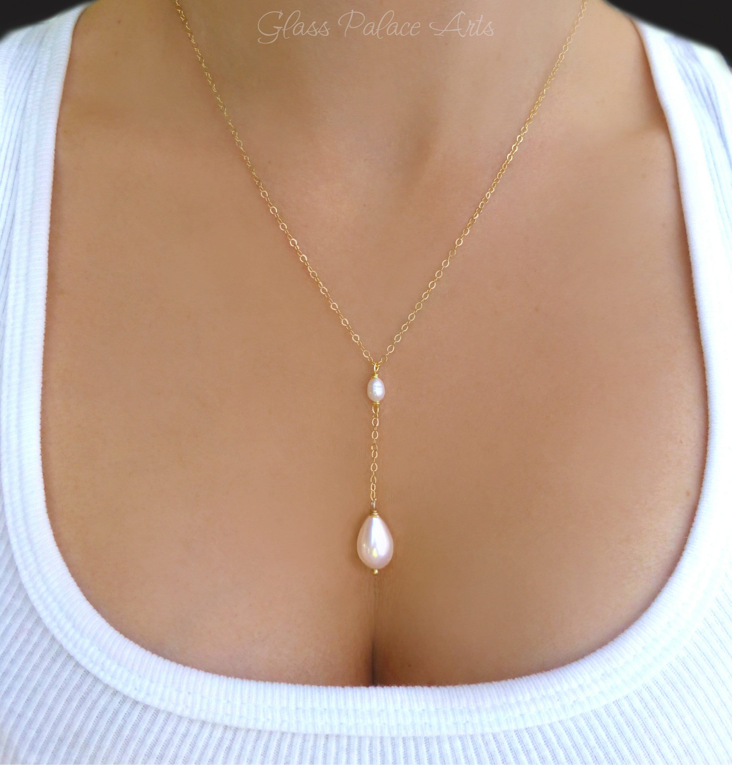 Teardrop pearl necklace deals