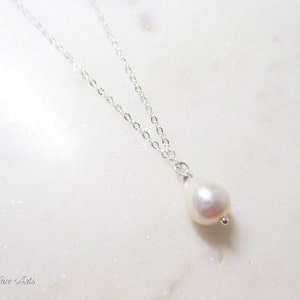 Pearl Teardrop Necklace Rose Gold, Single Pearl Necklace Pendant, Simple Freshwater Pearl Bridal Necklace, Bridesmaid Jewelry Gift Silver