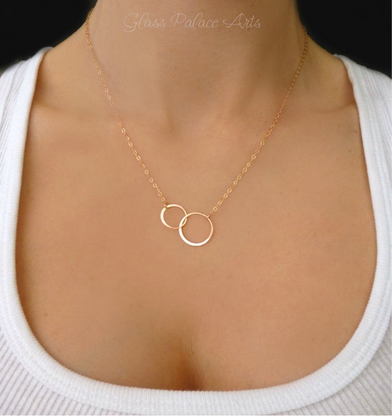 Four Intertwined Hammered Rings Necklace – Marjorie Baer Accessories