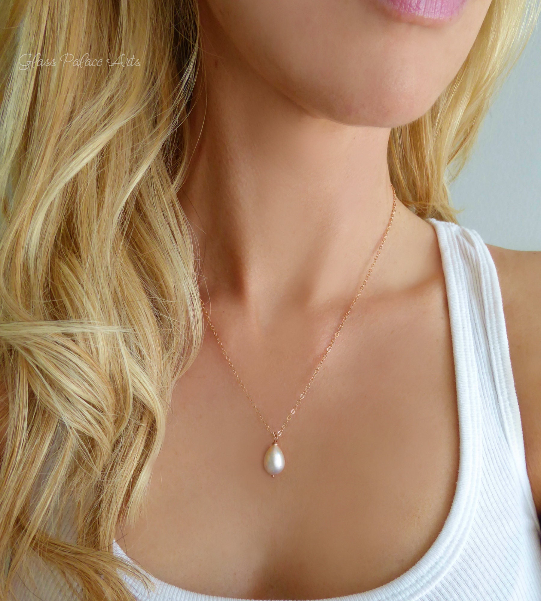 Pearl Teardrop Necklace Rose Gold 