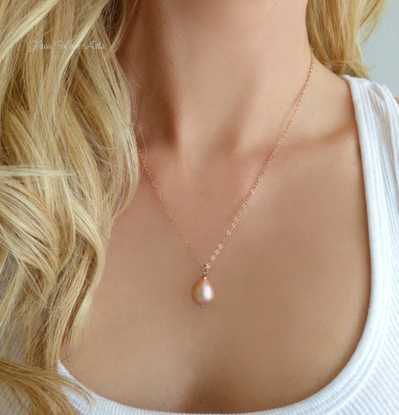 Sterling silver rose pearl necklace Sterling silver rose pearl necklace