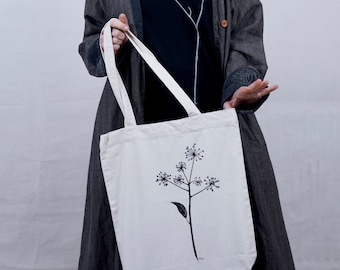 Ivy tote bag, screenprinted, botanical illustration hand drawn, water based ink, plants, black, white, foraging