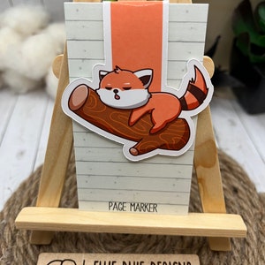 Cute Red Panda Bookmark,  Kawaii Aesthetic, agnetic Bookmark, Planner Reading Accessory, Stocking stuffer, Cute Bookmark, Cute gift, Kawaii