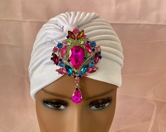 White Turban Headband With Colorful Brooch, Statement Head  display picture 3
