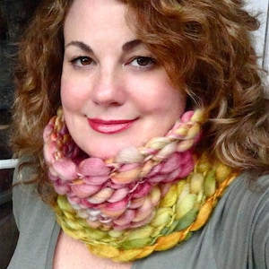 Signorina Chunky Cowl Infinity Knit Scarf Boho Luxe Spring Summer Autumn Colors Gold Goldenrod Rose Pink Olive Lightweight Silk Wool