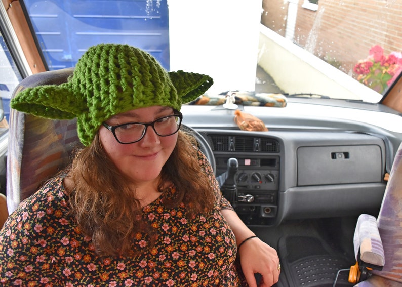Adults yoda hat /_ star wars /_ jedi Knight /_ comic con/_ novelty/_ Alien /_ UFO/_ shrek /_winter hat/_ Pride /_ festival fashion /_ Christmas gift
