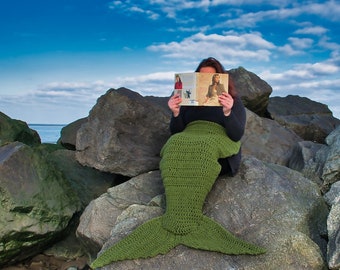 Adults & Children's Mermaid Tail Blanket/ Birthday party favours/Christmas gift- sleep overs- Hen night- Mother's day-Pj's