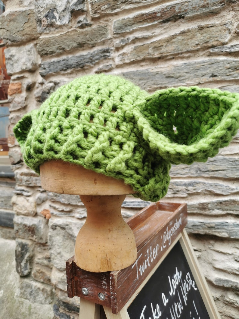 Adults yoda hat /_ star wars /_ jedi Knight /_ comic con/_ novelty/_ Alien /_ UFO/_ shrek /_winter hat/_ Pride /_ festival fashion /_ Christmas gift