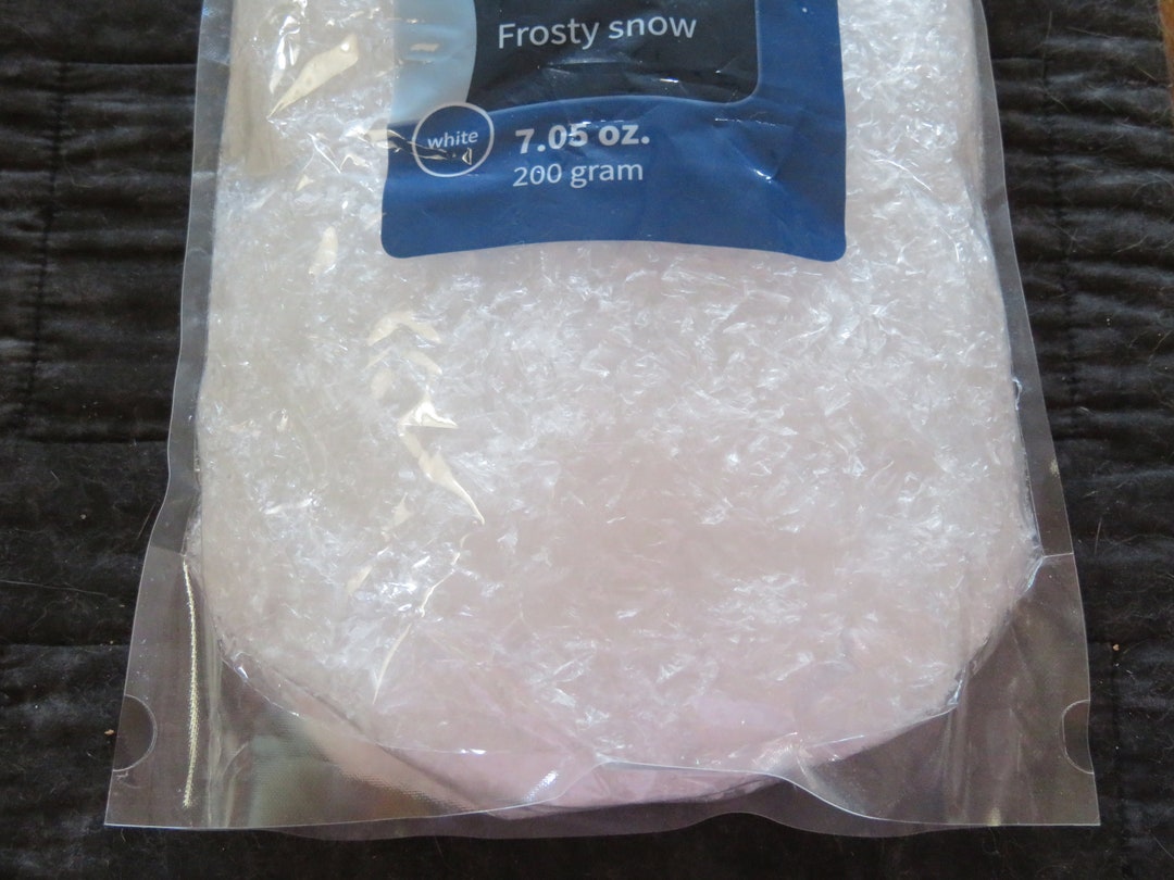 White Artificial Snow Flakes,frosty Snow,7 Oz,200 Gm,large Flakes