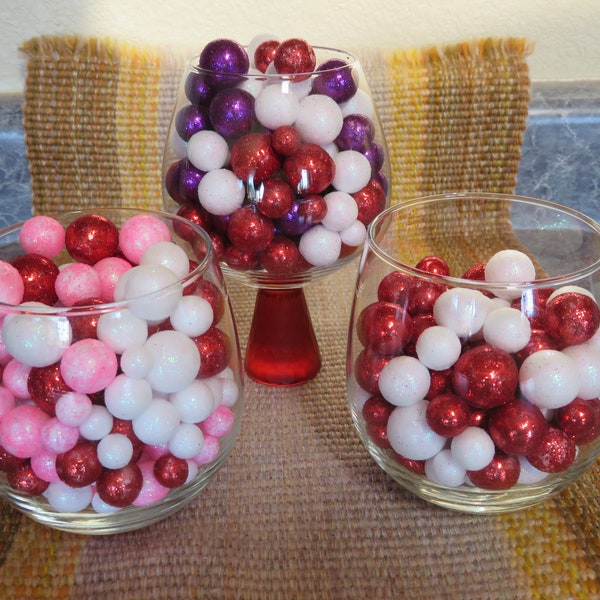 Bowl & Vase filler,red and white mix or red,pink white mix, glittered balls,10-20MM,foam,110 pcs,bowl, centerpieces,crafts,Valentine's day