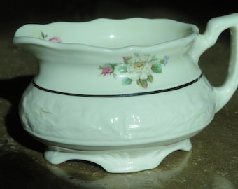 vintage floral pattern creamer, 4 oz,small, roses and silver trim, Kitchen decor