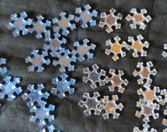 Pegatinas de copos de nieve de cristal, azul hielo o plateado, 1,9 cm de diámetro, 35 unidades por paquete, mini pieza para manualidades navideñas, adorno para tarjetas, manualidades navideñas