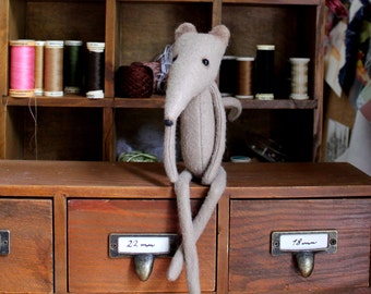 Shelf Mouse - Pdf sewing pattern