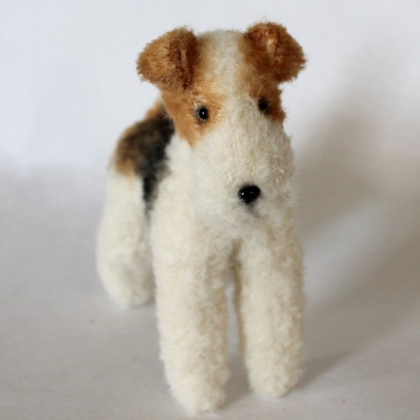 Wire Fox Terrier (16.5cm) - PDF dog sewing pattern