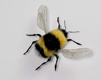 Needle Felting Tutorial - Life Size Bumblebee - Instant Downloadable PDF