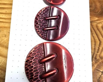 buffed celluloid set of 3 sizes red with stitching detail