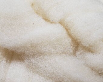 Horned Dorset Dorset Horn roving white Shave 'Em to Save 'Em