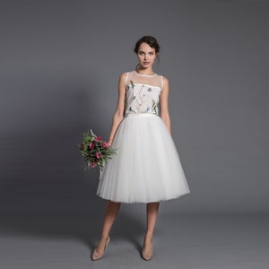 Tulle skirt off white, bridal separate, Handmade tutu skirt, Tea length skirt, wedding skirt, wedding separate, adult tutu, ivory tutu