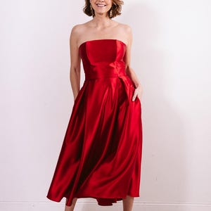 Evening Satin Skirt with Pleats and pockets, red