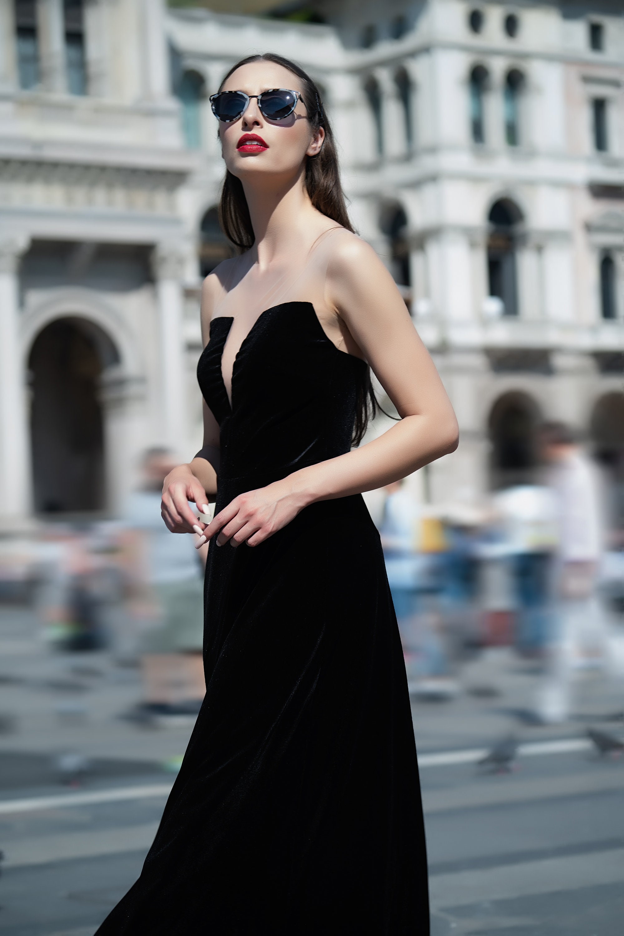 Velvet Midi Prom Dress, Sleeveless Black Cocktail Gown Velvet Midi Prom Dress, Sleeveless Black Cocktail Gown
