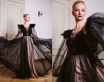 Black tulle skirt with train, tulle skirt with champagner lining