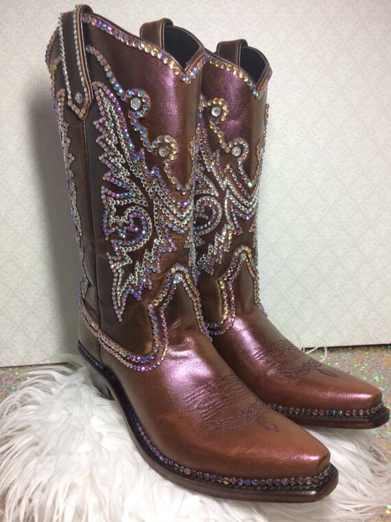 pink rhinestone cowboy boots