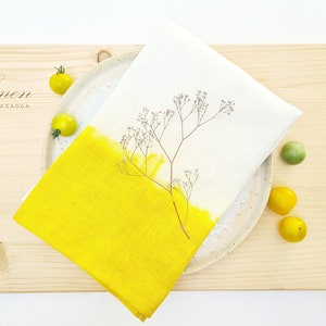 Napkins / Hand dyed yellow white Modern Dinner Napkins/ white  natural linen/cotton / set of 2,4,6,8,10,12