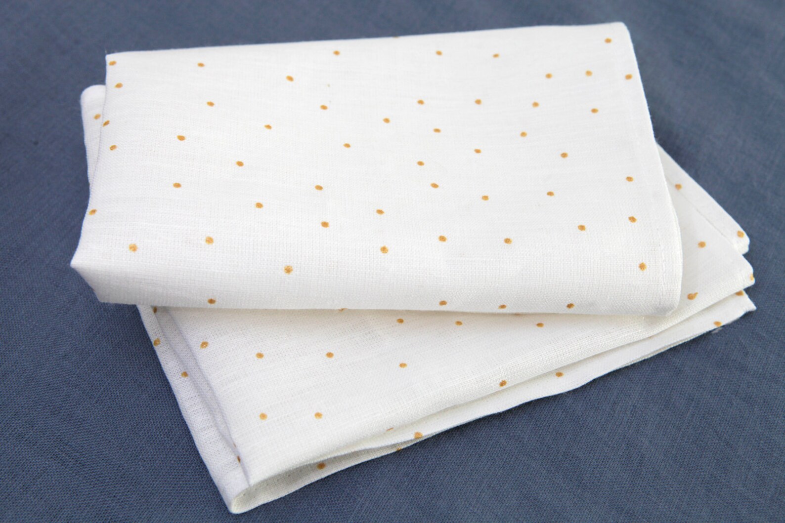 White Napkins with gold dots. Linen fabric dinner napkins. Etsy