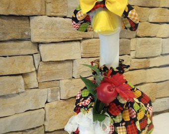 Porch Goose Outfit - Gingham apples print