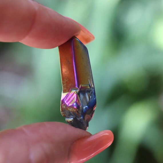 Titanium Rainbow Aura Quartz 1.4 Inch 30ct USA Crystal Flame Aura #44