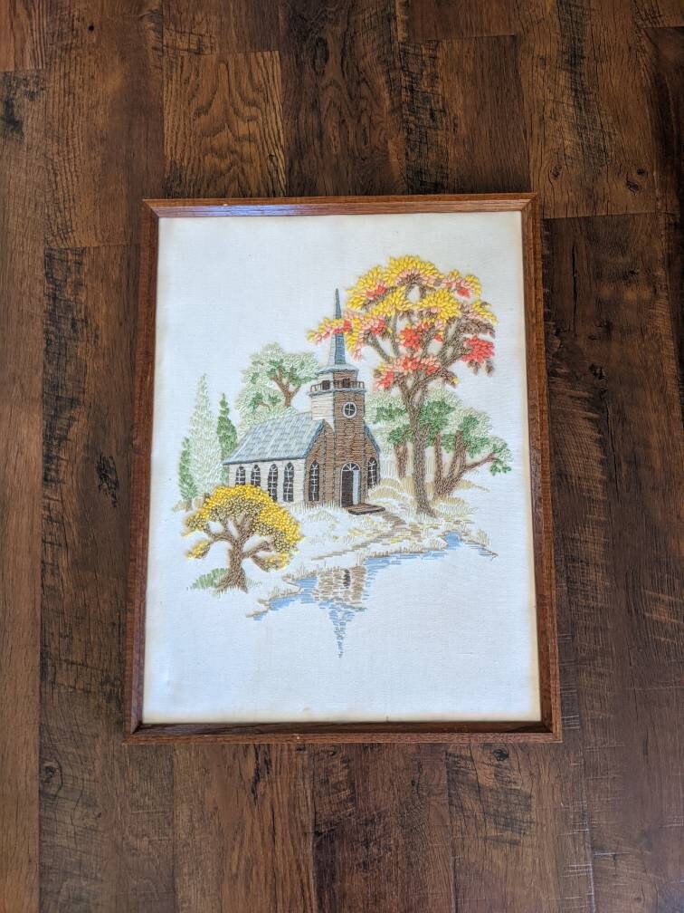 Columbia-Minerva Country Church Needlepoint Christmas Vintage 1979