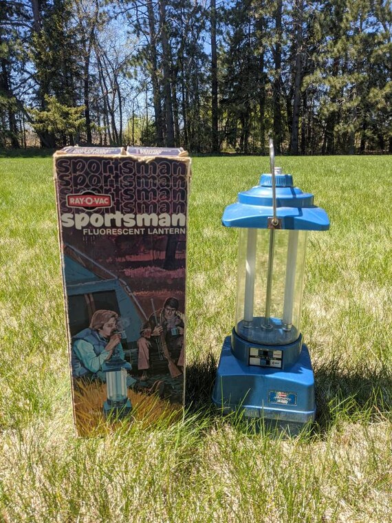 Ray o vac Sportsman Fluorescent Lantern Blue Lantern Retro Camping