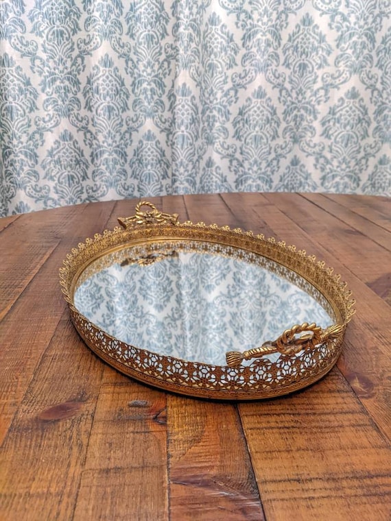 Large round cheap mirrored tray