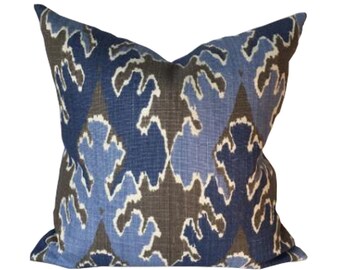 Kelly Wearstler Bengal Bazaar Pillow Cover in Gray Indigo Designer Pillow Cover Ikat Bed Throw Pillow Blue Linen Sofa Throw Cushion