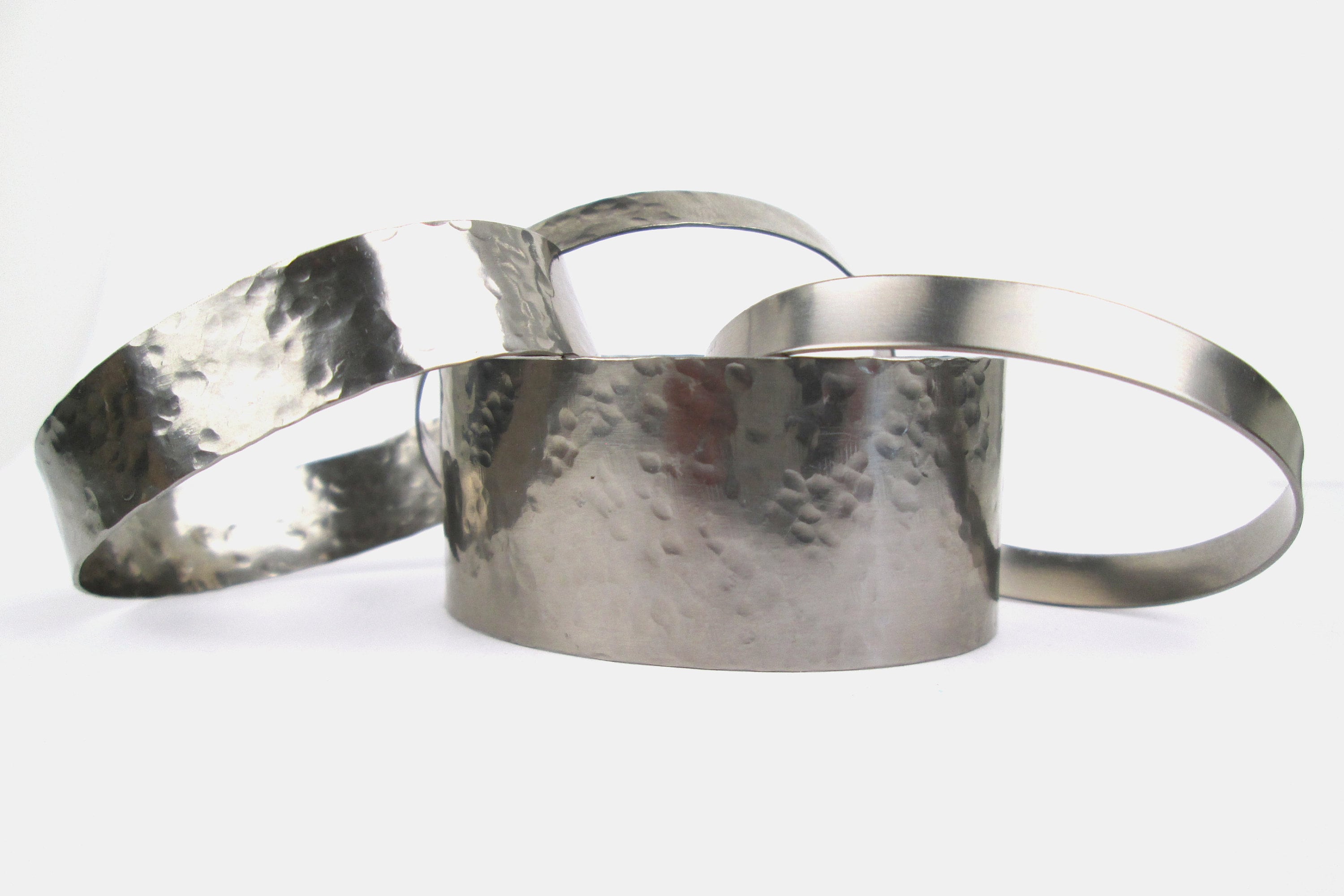 Titanium Cuff Bracelet (Gunmetal Gray) – Luxar