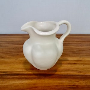Pottery Pitcher Creamer -  Ribbed Melon Shape - Off White Cream